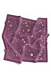 Twill Galaksi Desenli Lila Renkli 90x90 Eşarp (İpek İçermez) Dikim Şekli : El Dikişi