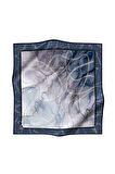Twill Mermer ve Zincir Desenli İndigo Renkli 90x90 Eşarp (İpek İçermez) Kenar Dikiş Şekli El Dikişli