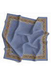 Twill Yumuşak Dokulu Kenar Motifi Şal Desenli Bebe Mavisi Renkli 90x90 Eşarp (İpek İçermez) Dikim Şekli : El Dikişi