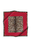%100 Twill İpek Leopar Desenli Kırmızı Renkli 90x90 Eşarp Dikim Şekli : El Dikişi