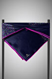 %100 Twill İpek Çıtır Şerit Desenli Lacivert - Fuşya Renkli 90x90 Eşarp Dikim Şekli : El Dikişi