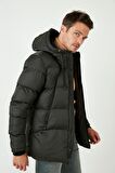 Buratti Kapüşonlu Suya ve Rüzgara Dayanıklı Soğuk Geçirmez Slim Fit Mont Erkek MONT 5717101