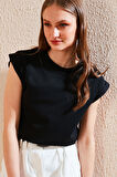 Lela Bayan T Shirt 5864121
