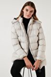 Lela Bayan Mont 5769000