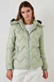 Lela Bayan Mont 5769009
