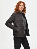 Kapitone Mont 00042-1