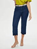Paçası Dilimli Nakış Detaylı Straight Fit Tenselli Jean Caprı S25JCP004