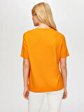 V Yaka Kısa Kollu T-Shirt S25TSH004
