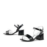 Siyah Rugan Kalın Topuklu Kız Çocuk Abiye Ayakkabı