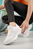 Kadın Beyaz Poli Taban Yanı Şeritli Bağcıklı Sneaker