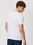 Lee Cooper Bisiklet Yaka Koyu Beyaz Erkek T-Shirt 232 LCM 242032 LONDONLOGO BEYAZ+K