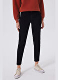 Lee Cooper Yüksek Bel Boru Paça Straight Siyah Kadın Denim Pantolon 241 LCF 121022 FUNNY EASTER BLACK