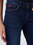 Lee Cooper Yüksek Bel Boru Paça Straight Koyu Mavi Kadın Denim Pantolon 241 LCF 121005 FUNNY HILLARY DARK B