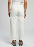Lee Cooper Yüksek Bel Düz Paça Straight Kadın Denim Pantolon 252 LCF 121003 CLARA WHITE JEAN