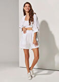 White by Nature Lastikli Bel Normal Beyaz Kadın Şort 331848