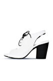 Bueno Shoes Beyaz Deri Kadın Topuklu Sandalet 01wn0100