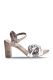 Bueno Shoes Gümüş Deri Kadın Topuklu Sandalet 01wn4302