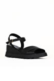 Bueno Shoes Siyah Deri Kadın Dolgu Topuklu Sandalet 01we5201