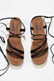 Bueno Shoes Siyah Khv-bej Deri Kadın Dolgu Topuklu Sandalet 01wu6100