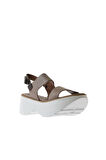 Bueno Shoes Gri Deri Kadın Dolgu Topuklu Sandalet 01wu11400