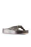Bueno Shoes Gümüş Parlak Deri Kadın Dolgu Topuklu Terlik 01wu4602