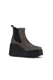 Bueno Shoes Gri Koyu Nubuk Kadın Dolgu Topuklu Bot 01wv1700