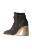 Bueno Shoes Gri Koyu Nubuk Kadın Topuklu Bot 01wr5500