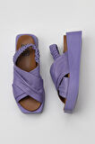 Bueno Shoes Lila Deri Kadın Dolgu Topuklu Sandalet 01wy5901
