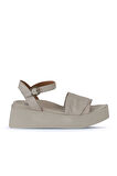 Bueno Shoes Krem Deri Kadın Dolgu Topuklu Sandalet 01wy5909