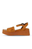 Bueno Shoes Turuncu Deri Kadın Dolgu Topuklu Sandalet 01wy5909