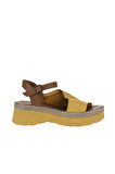 Bueno Shoes Sarı Kahve Deri Kadın Dolgu Topuklu Ayakkabı 01wy8201