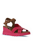 Bueno Shoes Fuşya Kahve Deri Kadın Dolgu Topuklu Sandalet 01wy8601