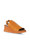Bueno Shoes Turuncu Deri Kadın Dolgu Topuklu Sandalet 01wy8603
