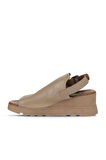 Bueno Shoes Vizon Deri Kadın Dolgu Topuklu Sandalet 01wy8603
