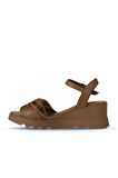 Bueno Shoes Taba Taba Deri Kadın Dolgu Topuklu Sandalet 01wy8609