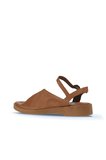 Bueno Shoes Taba Koyu Deri Kadın Düz Sandalet 01wy2901