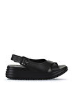Bueno Shoes Siyah Deri Kadın Dolgu Topuklu Sandalet 01wy5701