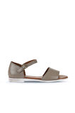 Bueno Shoes Gümüş Deri Kadın Düz Sandalet 01wa3006