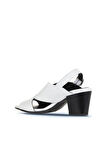 Bueno Shoes Beyaz Deri Kadın Topuklu Sandalet 01wn2603