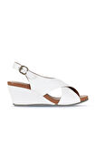 Bueno Shoes Beyaz Deri Kadın Dolgu Topuklu Sandalet 01wj1501