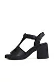 Bueno Shoes Siyah Deri Kadın Topuklu Sandalet 01wa1702