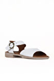 Bueno Shoes Beyaz Deri Kadın Düz Sandalet 01we2802