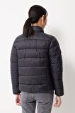 Regular Fit Normal Kesim Dik Yaka Siyah Şişme Mont