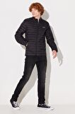 Regular Fit Normal Kesim Dik Yaka Kapitoneli Siyah Şişme Ceket
