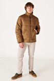 Regular Fit Normal Kesim Dik Yaka Kapüşonlu Camel Şişme Mont