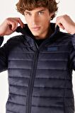 Regular Fit Normal Kesim Kapüşonlu Kapitone Lacivert Şişme Mont