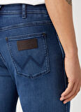 Wrangler Düşük Bel Slim Fit Erkek Denim Pantolon W18SMN396 Larston Jean Pantolon