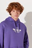 Loose Fit Rahat Kesim Kapüşonlu İçi Polarlı Sırt Baskılı Mor Sweatshirt