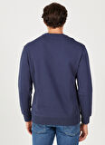 Wrangler Bisiklet Yaka Lacivert Erkek Sweatshırt W646H1114 Bisiklet Yaka Sweatshirt