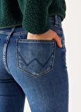 Wrangler Normal Bel Dar Paça Yeşil Kadın Denim Pantolon W26L4737A-Yeşil